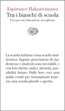 Tra i bianchi di scuola : voci per un'educazione accogliente